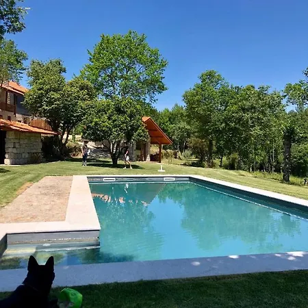 Amazing Farm House With Pool-fumeiro Prázdninový dům Penafiel
