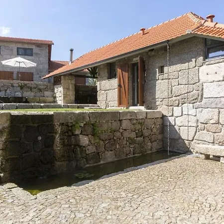 Prázdninový dům Amazing Farm House With Pool-fumeiro